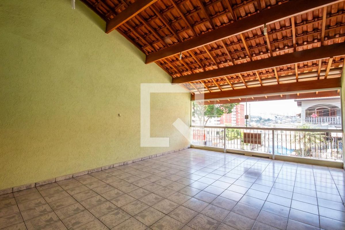 Casa, 2 quartos, 213 m² - Foto 26