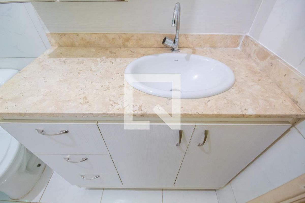 Casa, 2 quartos, 213 m² - Foto 46