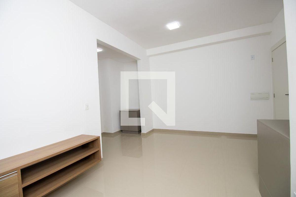 Apartamento, 1 quarto, 45 m² - Foto 2
