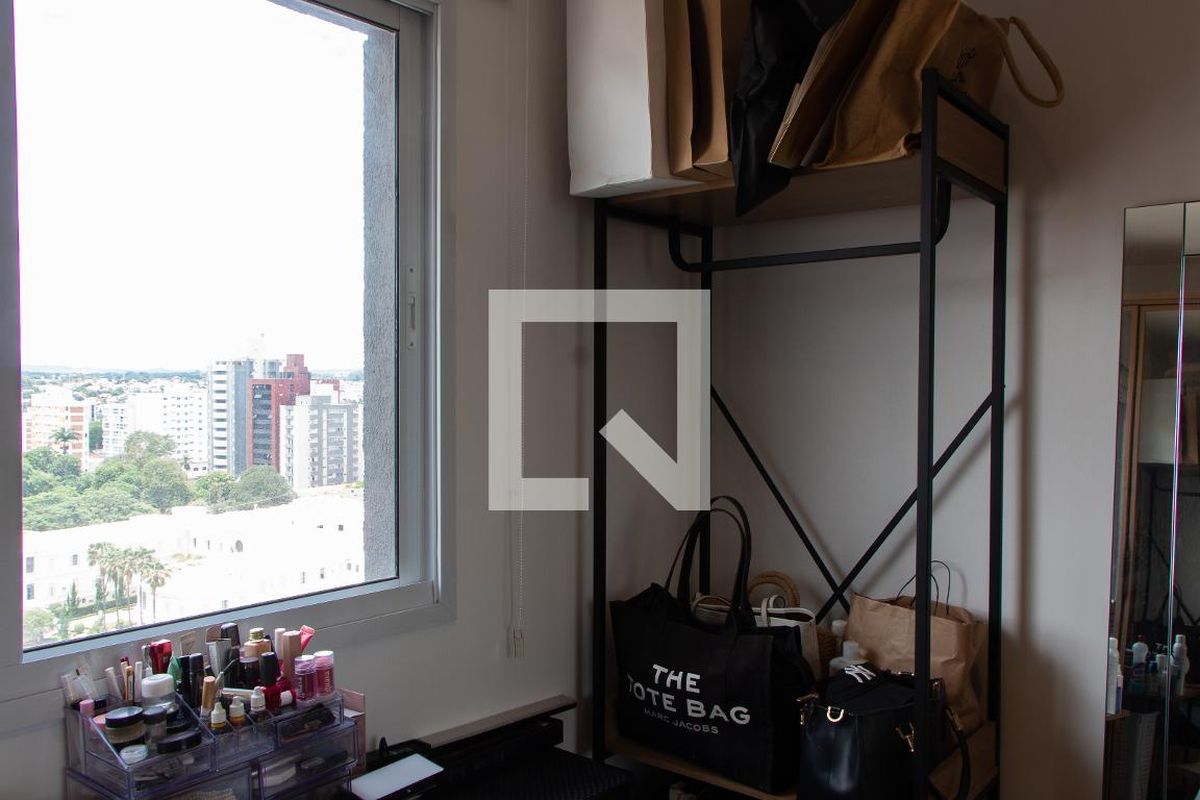 Apartamento à Venda - Centro, 2 Quartos,  57 m2 em , Campinas - sp | SoloBR