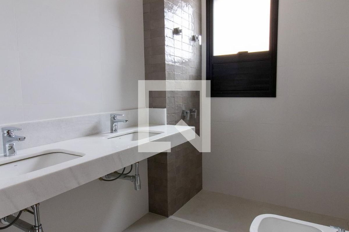 Apartamento à Venda - Cambuí, 3 Quartos,  170 m2 em , Campinas - sp | SoloBR