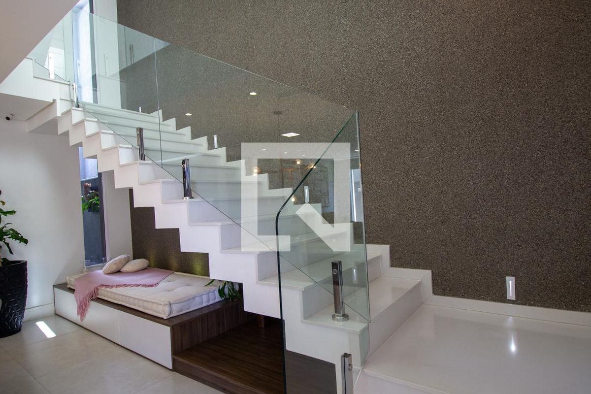 Casa, 5 quartos, 244 m² - Foto 8