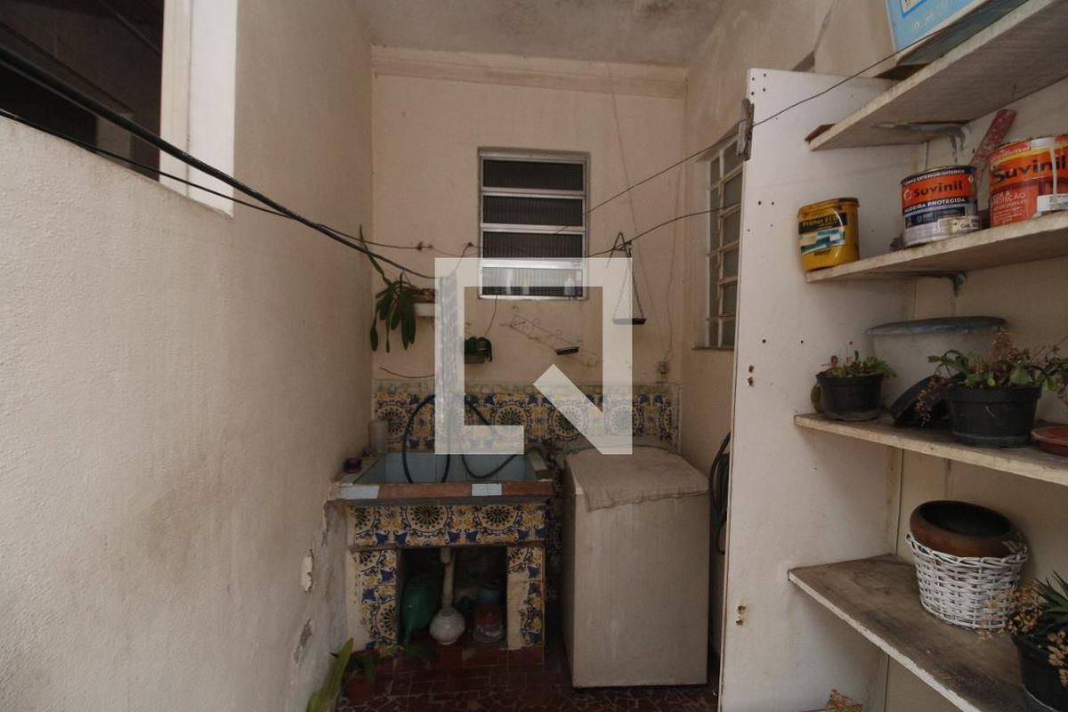 Casa, 2 quartos, 240 m² - Foto 38