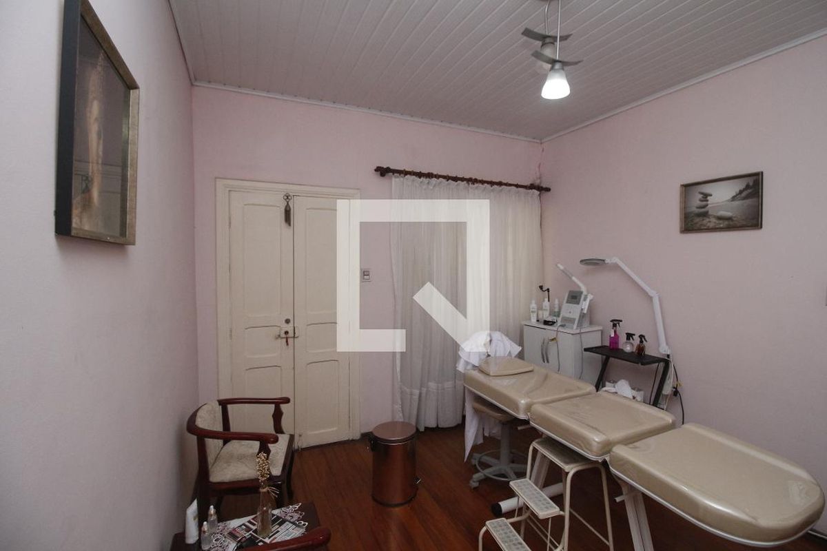 Casa, 2 quartos, 240 m² - Foto 6
