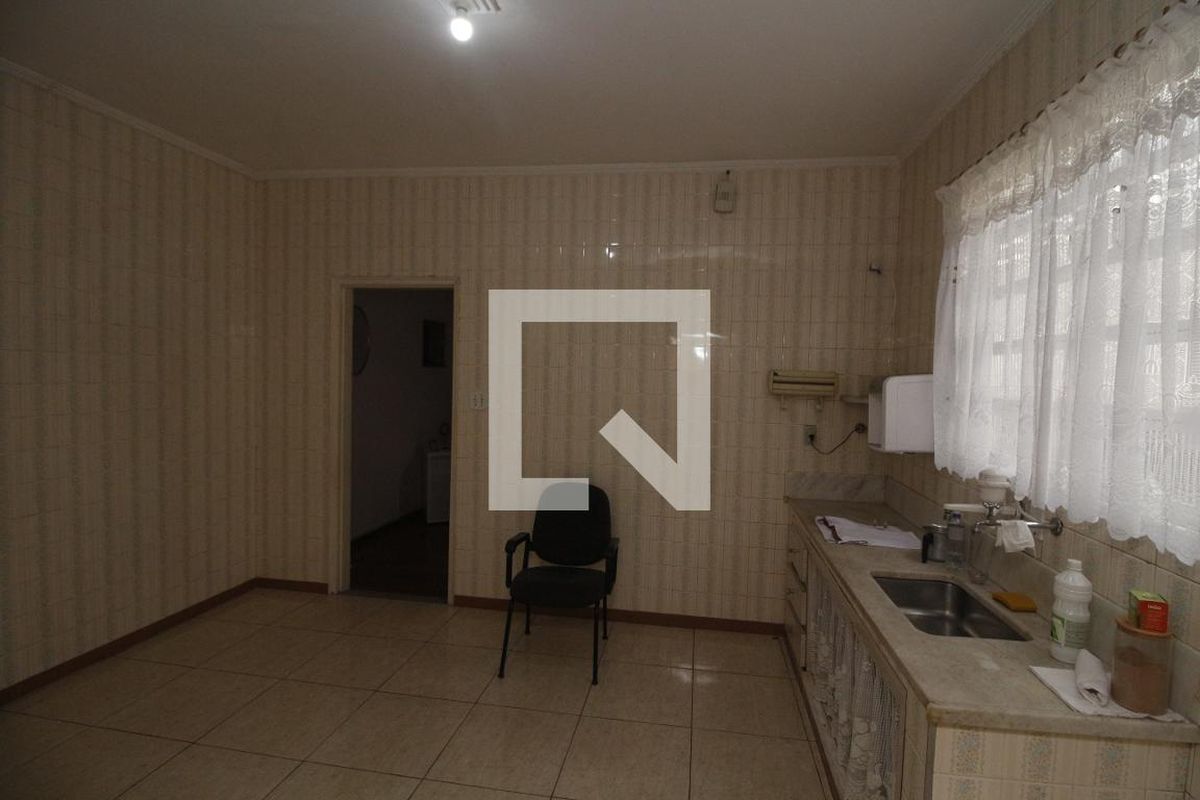 Casa, 2 quartos, 240 m² - Foto 34