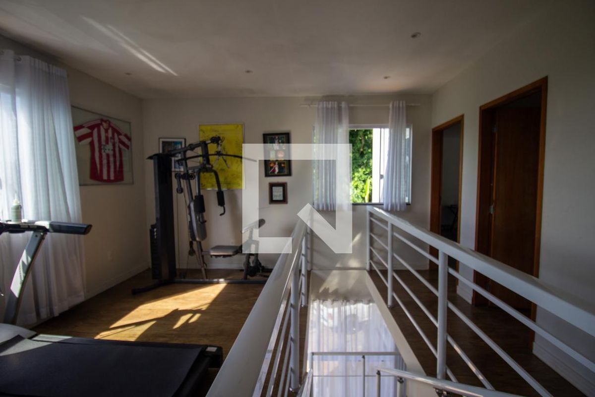 Casa, 5 quartos, 350 m² - Foto 28