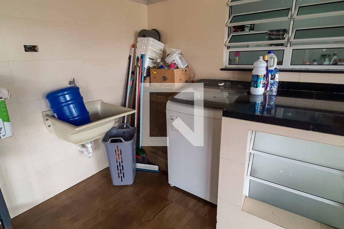 Casa, 6 quartos, 216 m² - Foto 221