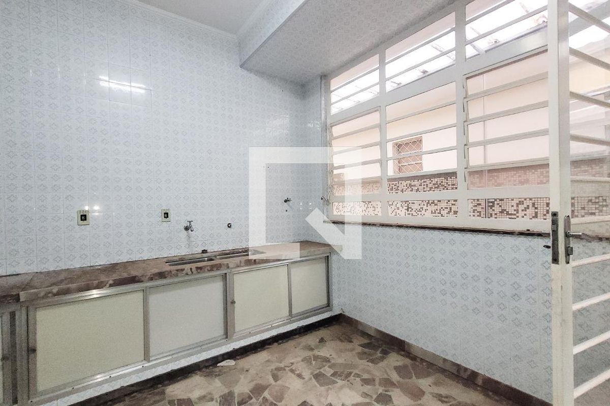 Casa à Venda - Taquaral, 3 Quartos,  308 m2 em , Campinas - sp | SoloBR