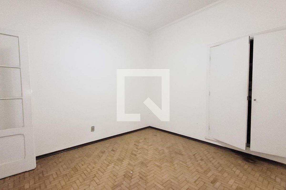Casa à Venda - Taquaral, 3 Quartos,  308 m2 em , Campinas - sp | SoloBR