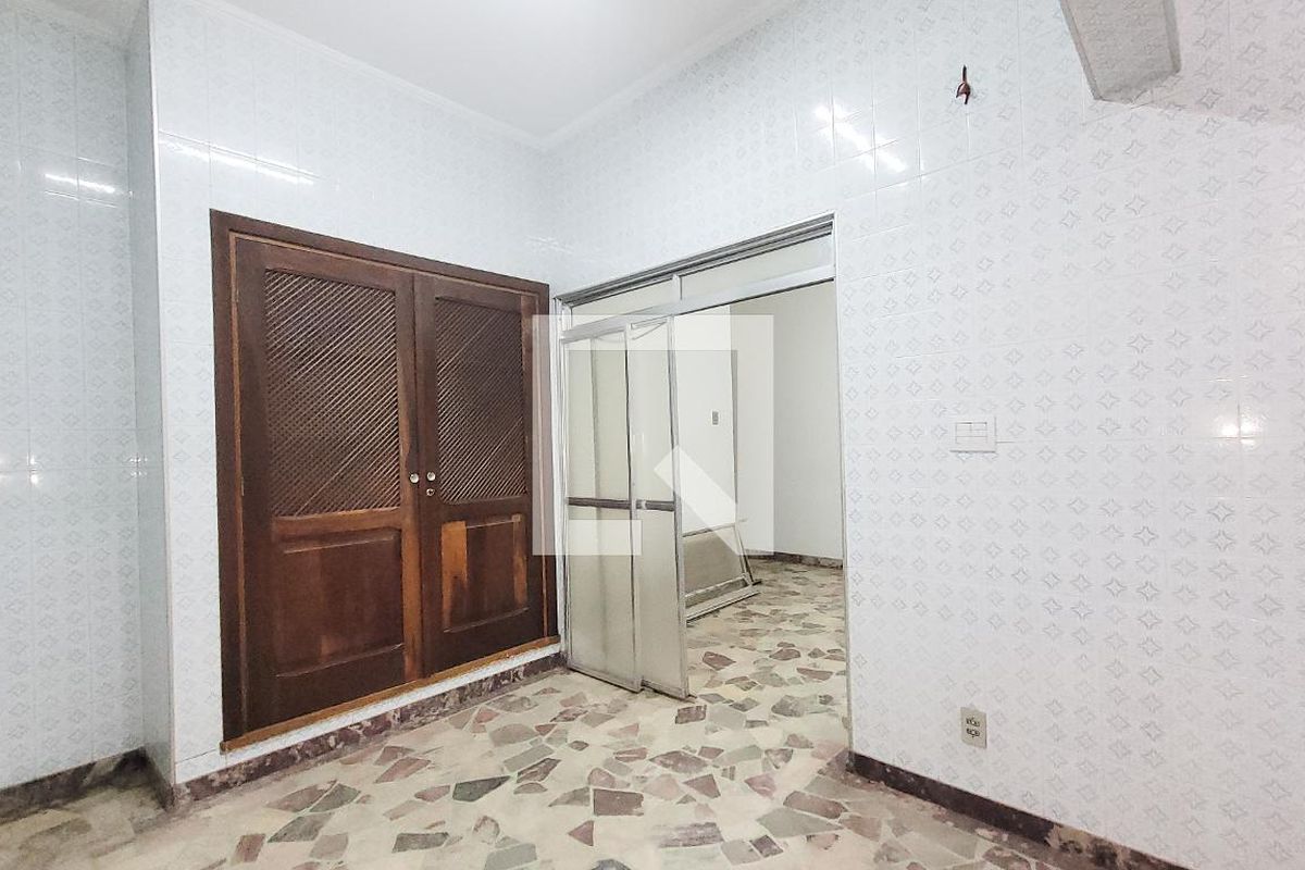 Casa à Venda - Taquaral, 3 Quartos,  308 m2 em , Campinas - sp | SoloBR