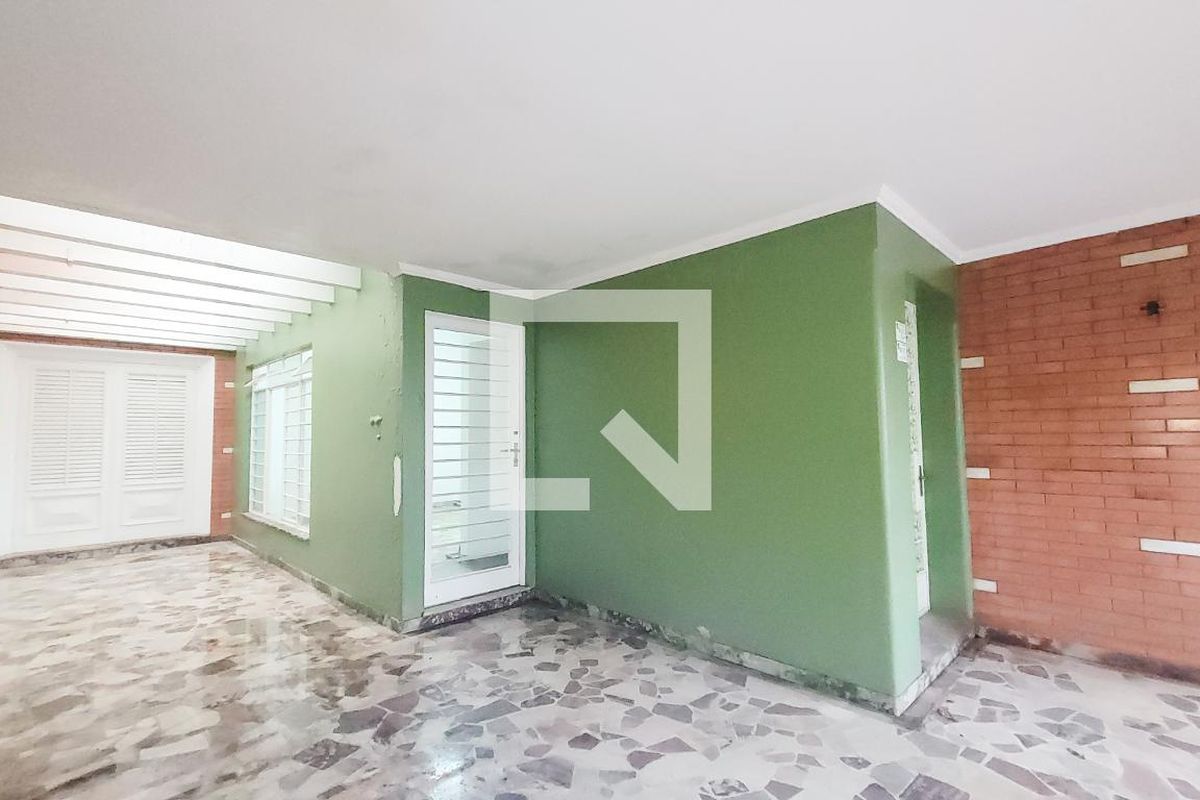 Casa à Venda - Taquaral, 3 Quartos,  308 m2 em , Campinas - sp | SoloBR