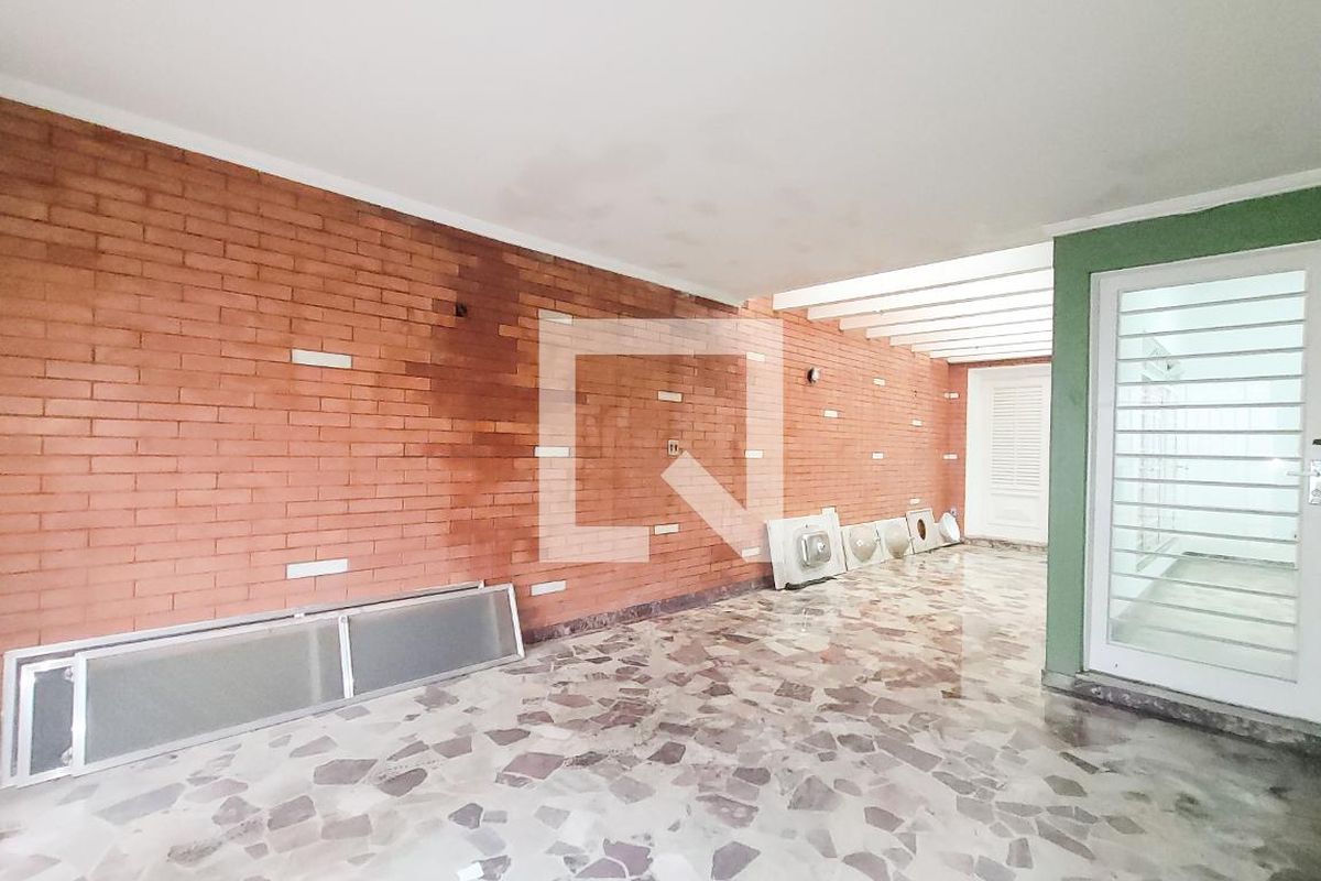 Casa à Venda - Taquaral, 3 Quartos,  308 m2 em , Campinas - sp | SoloBR