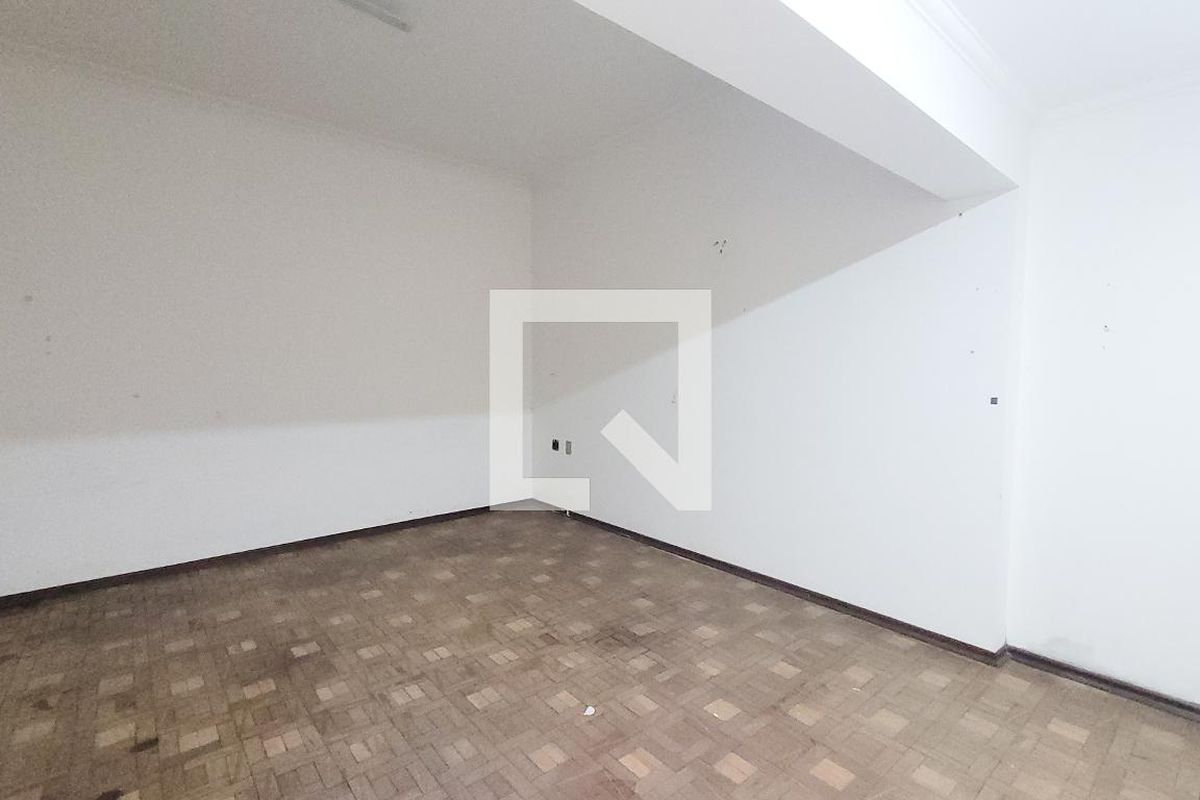 Casa à Venda - Taquaral, 3 Quartos,  308 m2 em , Campinas - sp | SoloBR