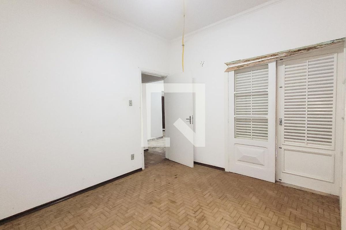 Casa à Venda - Taquaral, 3 Quartos,  308 m2 em , Campinas - sp | SoloBR