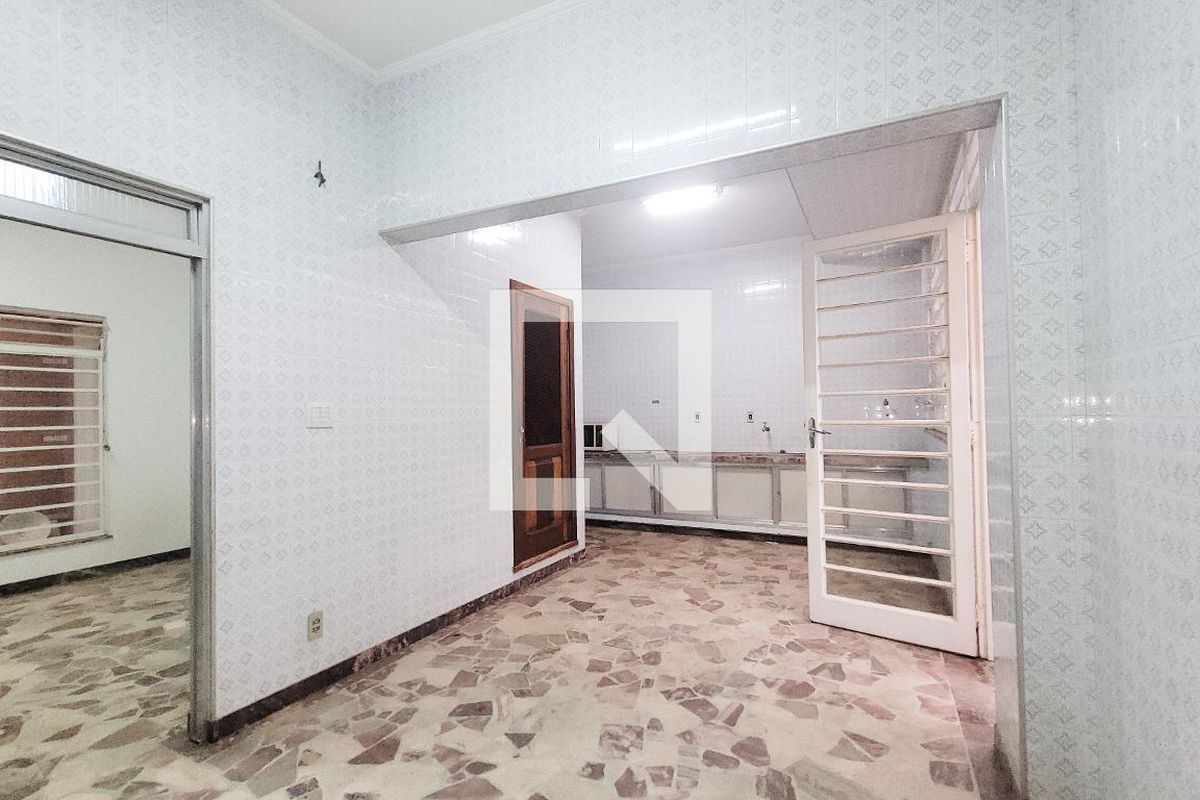 Casa à Venda - Taquaral, 3 Quartos,  308 m2 em , Campinas - sp | SoloBR