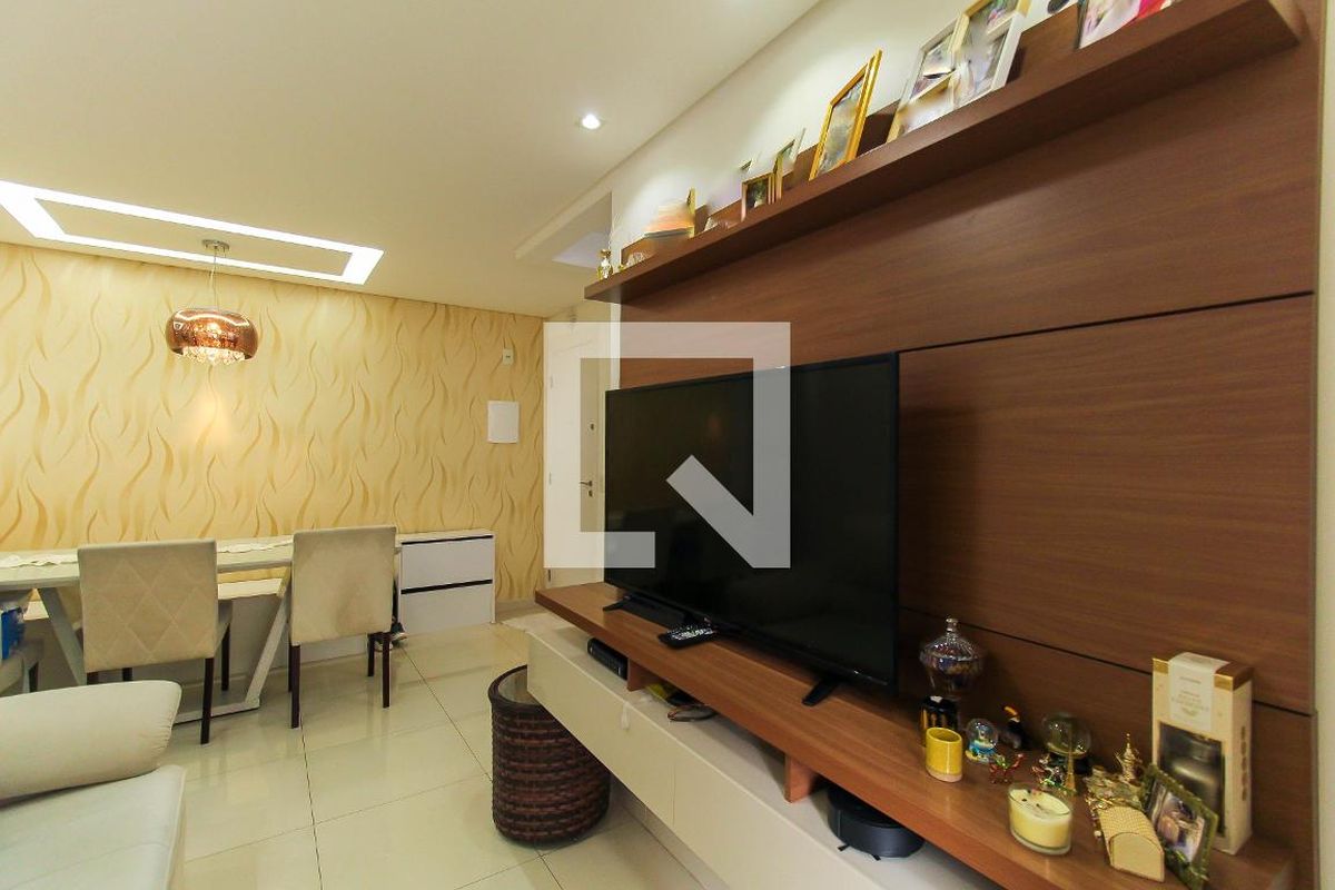 Apartamento, 2 quartos, 61 m² - Foto 4