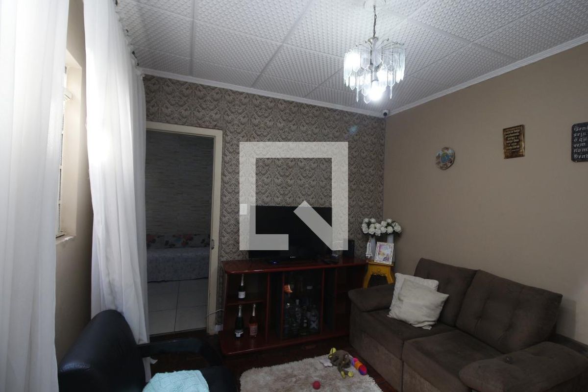 Casa, 3 quartos, 200 m² - Foto 2