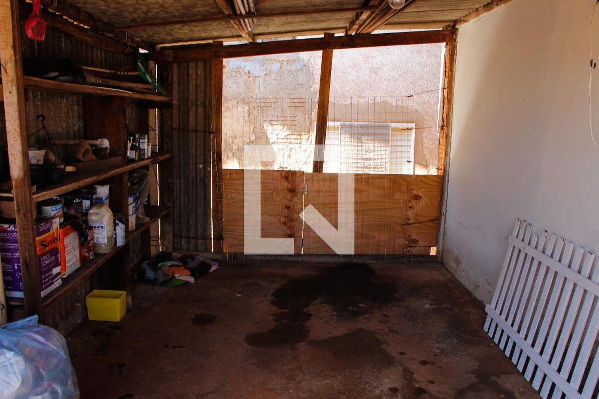 Casa à Venda - Mansões Santo Antônio, 2 Quartos,  250 m2 em , Campinas - sp | SoloBR