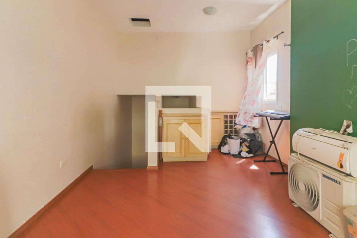 Casa, 3 quartos, 200 m² - Foto 20