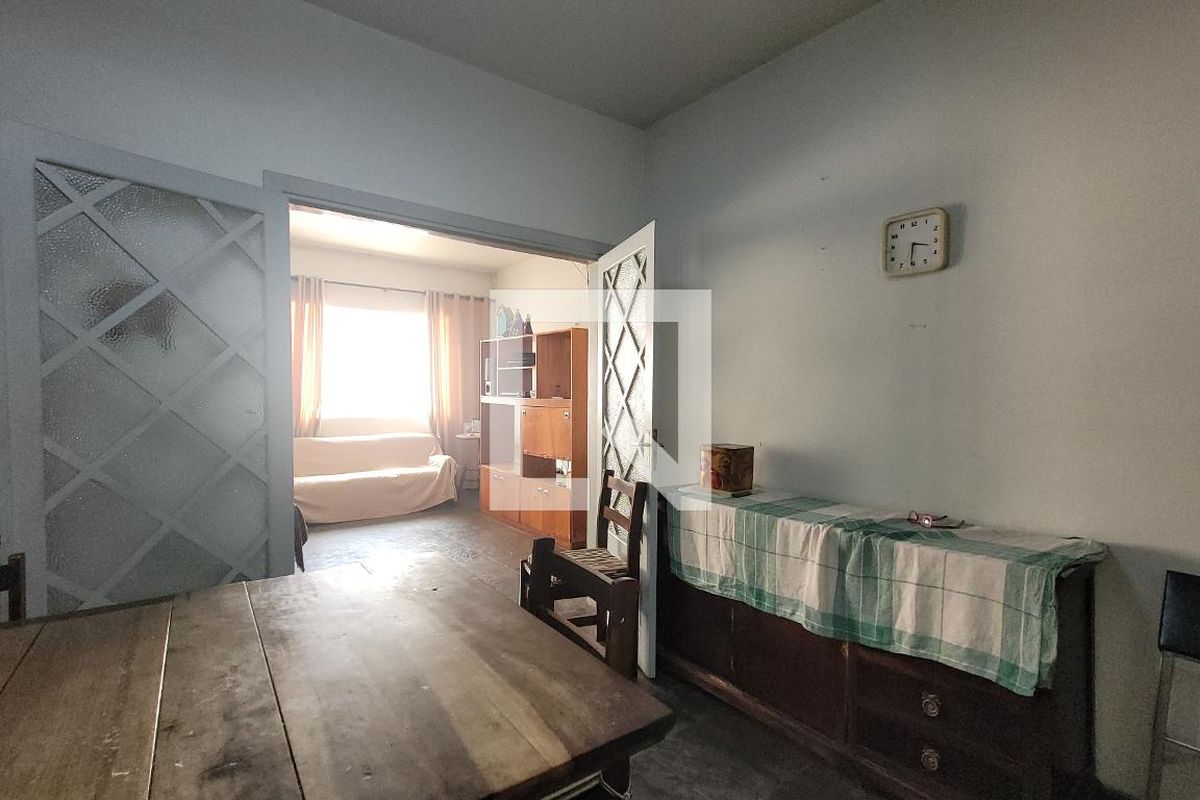 Casa à Venda - Cambuí, 3 Quartos,  150 m2 em , Campinas - sp | SoloBR