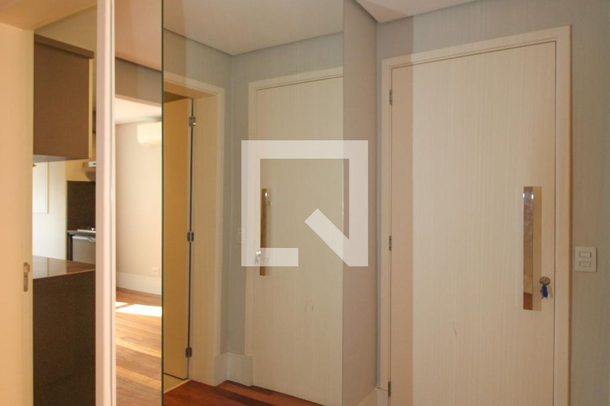 Apartamento à Venda - Cambuí, 2 Quartos,  105 m2 em , Campinas - sp | SoloBR