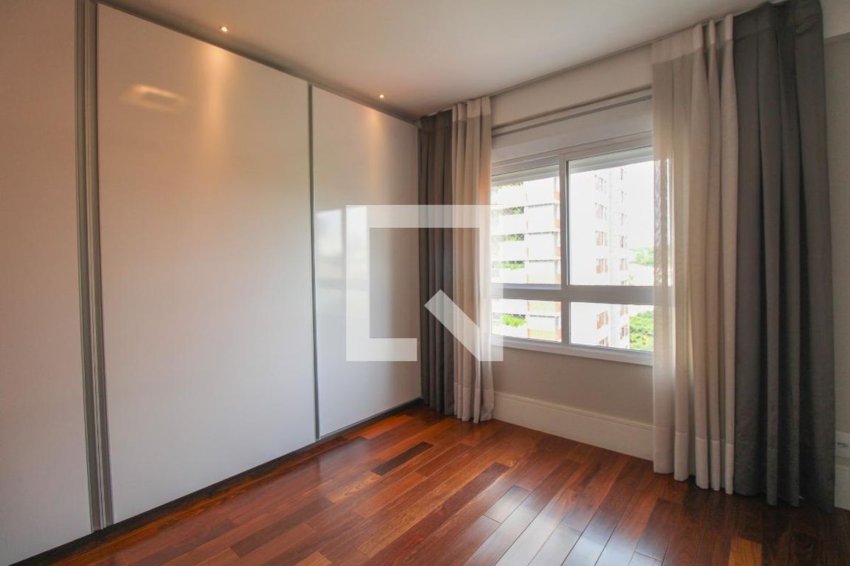 Apartamento à Venda - Cambuí, 2 Quartos,  105 m2 em , Campinas - sp | SoloBR