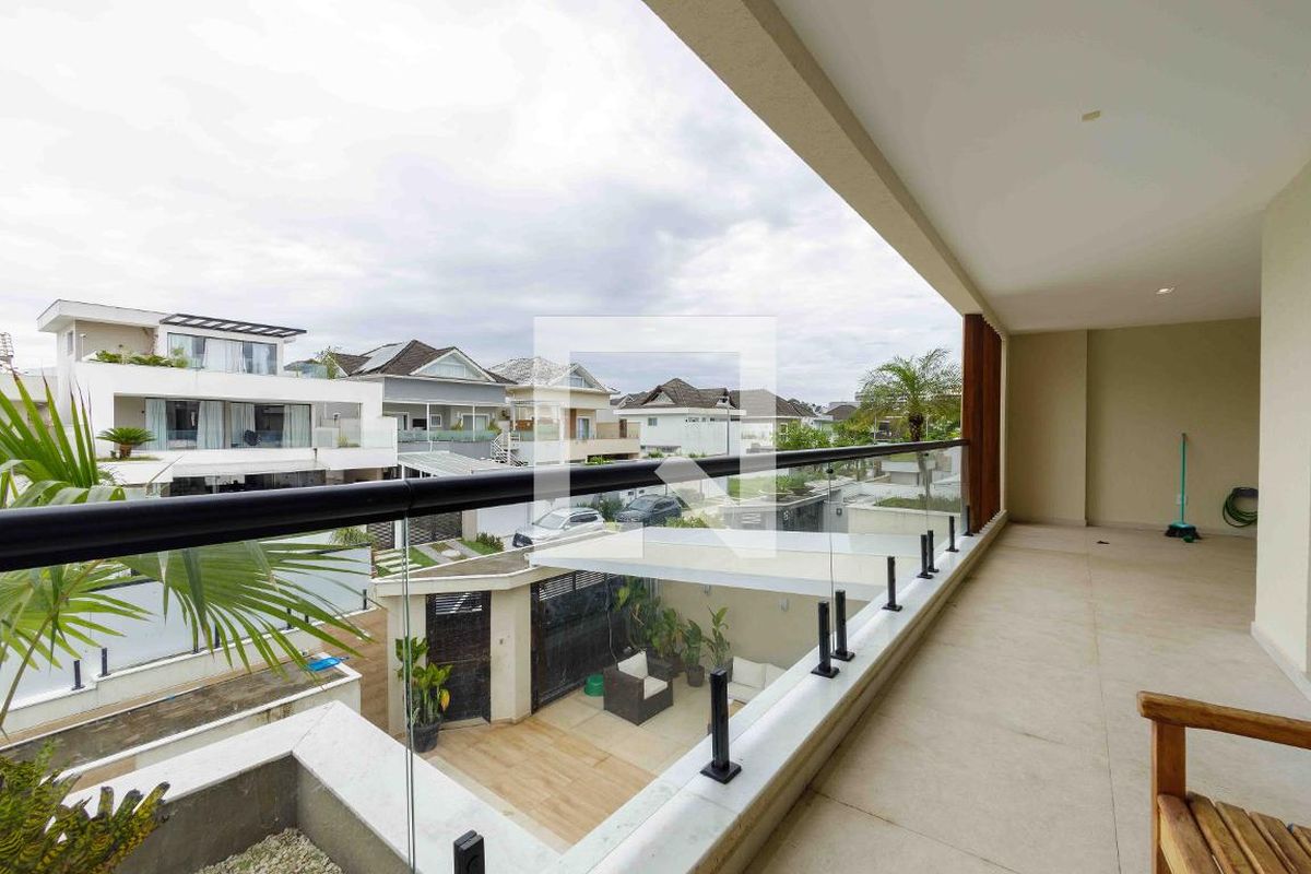 Casa, 4 quartos, 270 m² - Foto 62