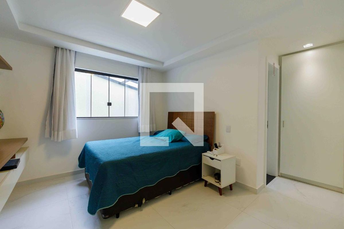 Casa, 4 quartos, 270 m² - Foto 70