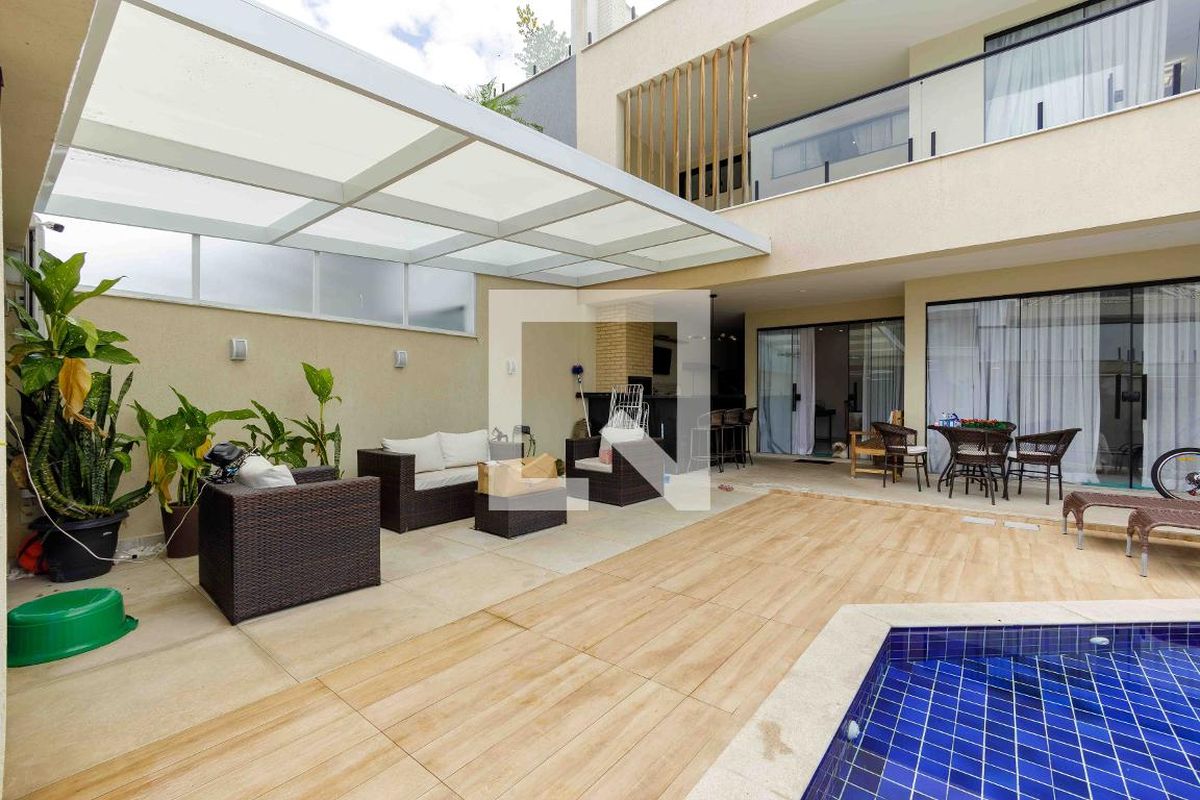 Casa, 4 quartos, 270 m² - Foto 16