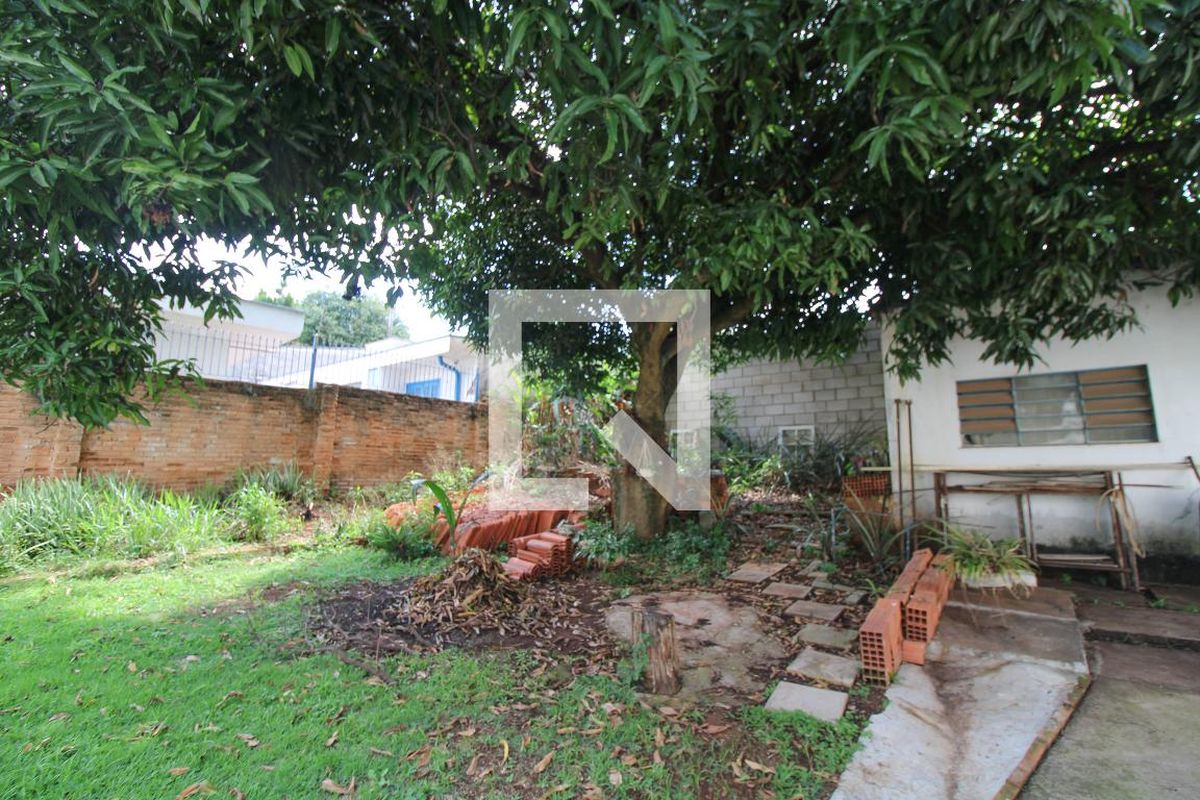 Casa à Venda - Guanabara, 4 Quartos,  820 m2 em , Campinas - sp | SoloBR