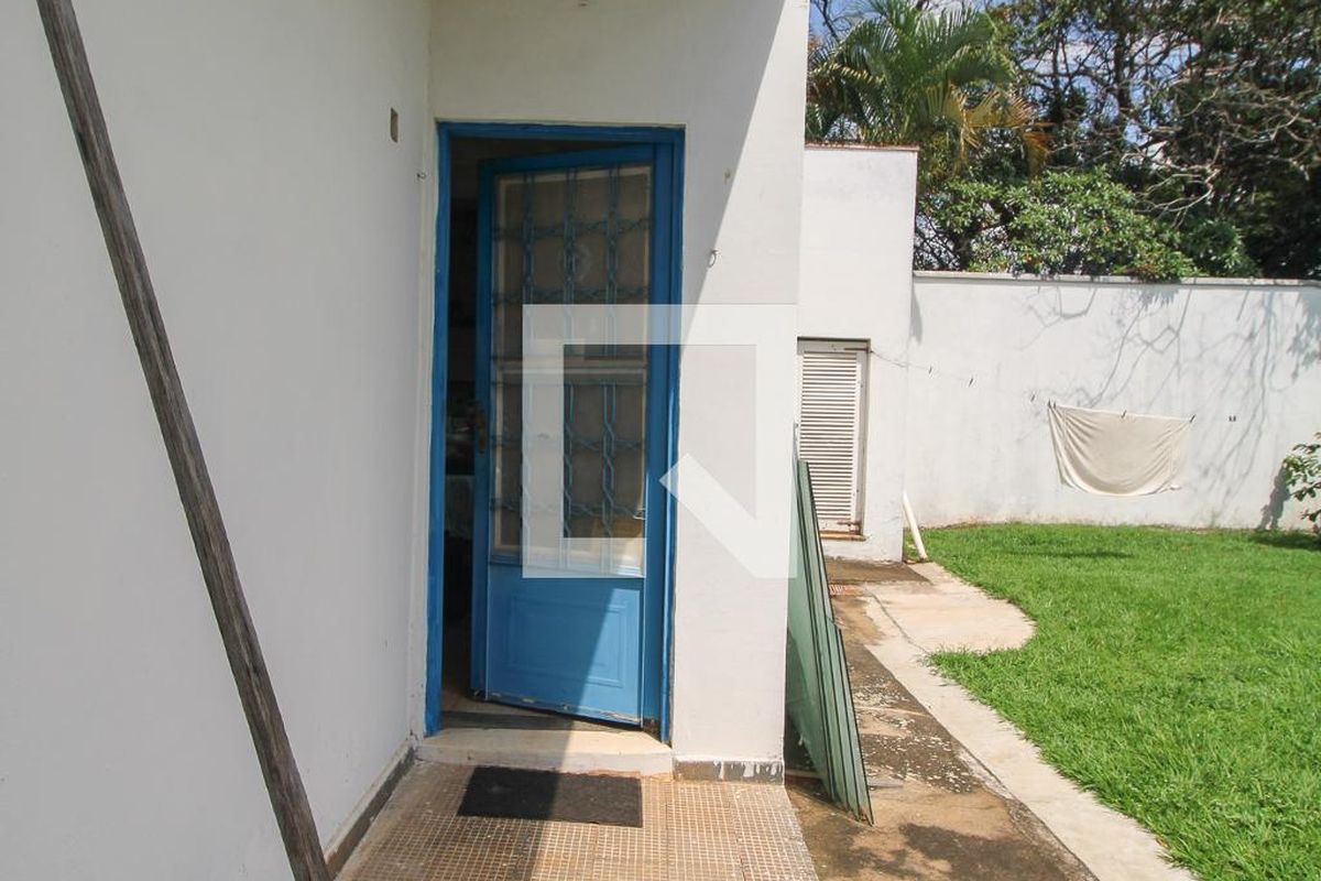 Casa à Venda - Guanabara, 4 Quartos,  820 m2 em , Campinas - sp | SoloBR