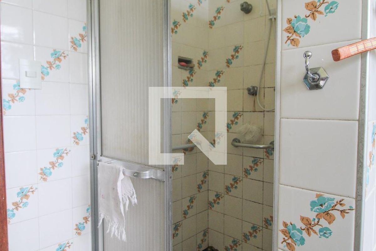 Casa à Venda - Guanabara, 4 Quartos,  820 m2 em , Campinas - sp | SoloBR
