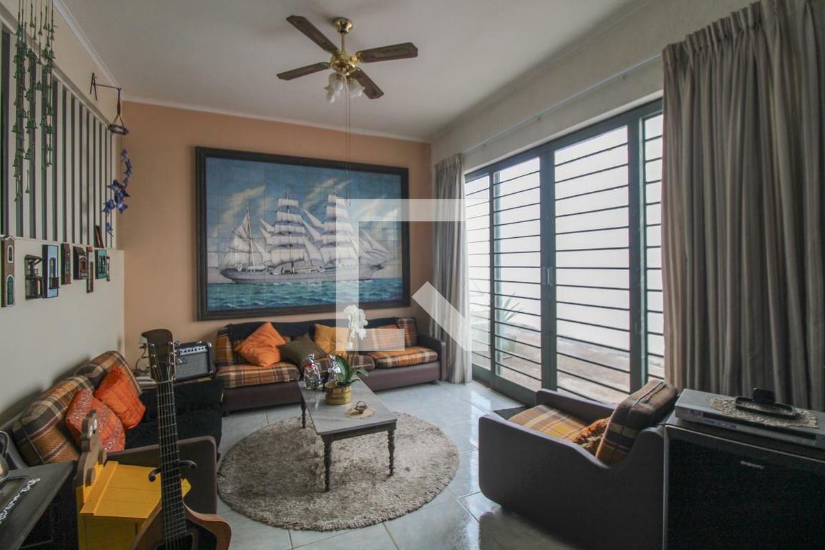 Casa à Venda - Guanabara, 4 Quartos,  820 m2 em , Campinas - sp | SoloBR