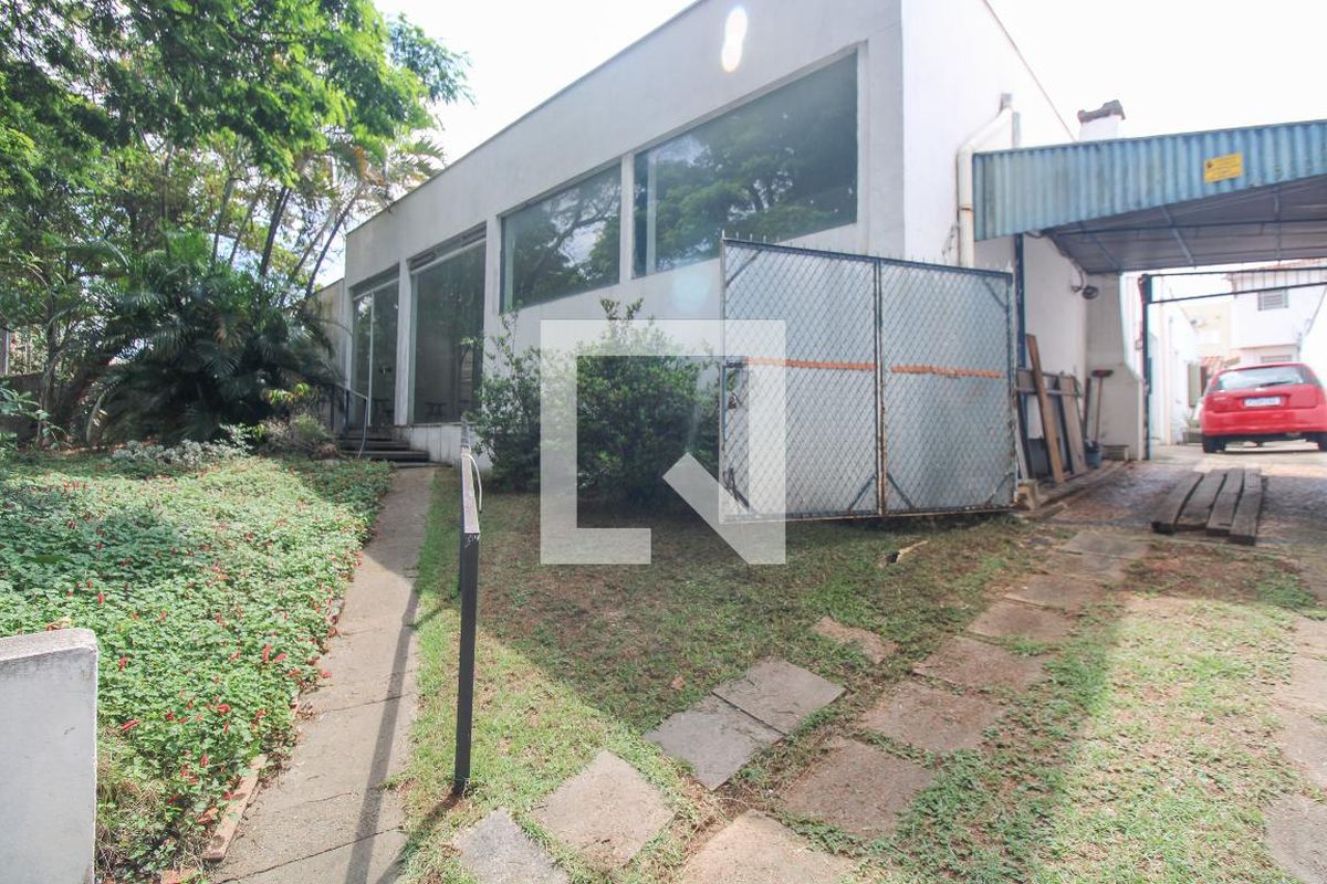 Casa à Venda - Guanabara, 4 Quartos,  820 m2 em , Campinas - sp | SoloBR
