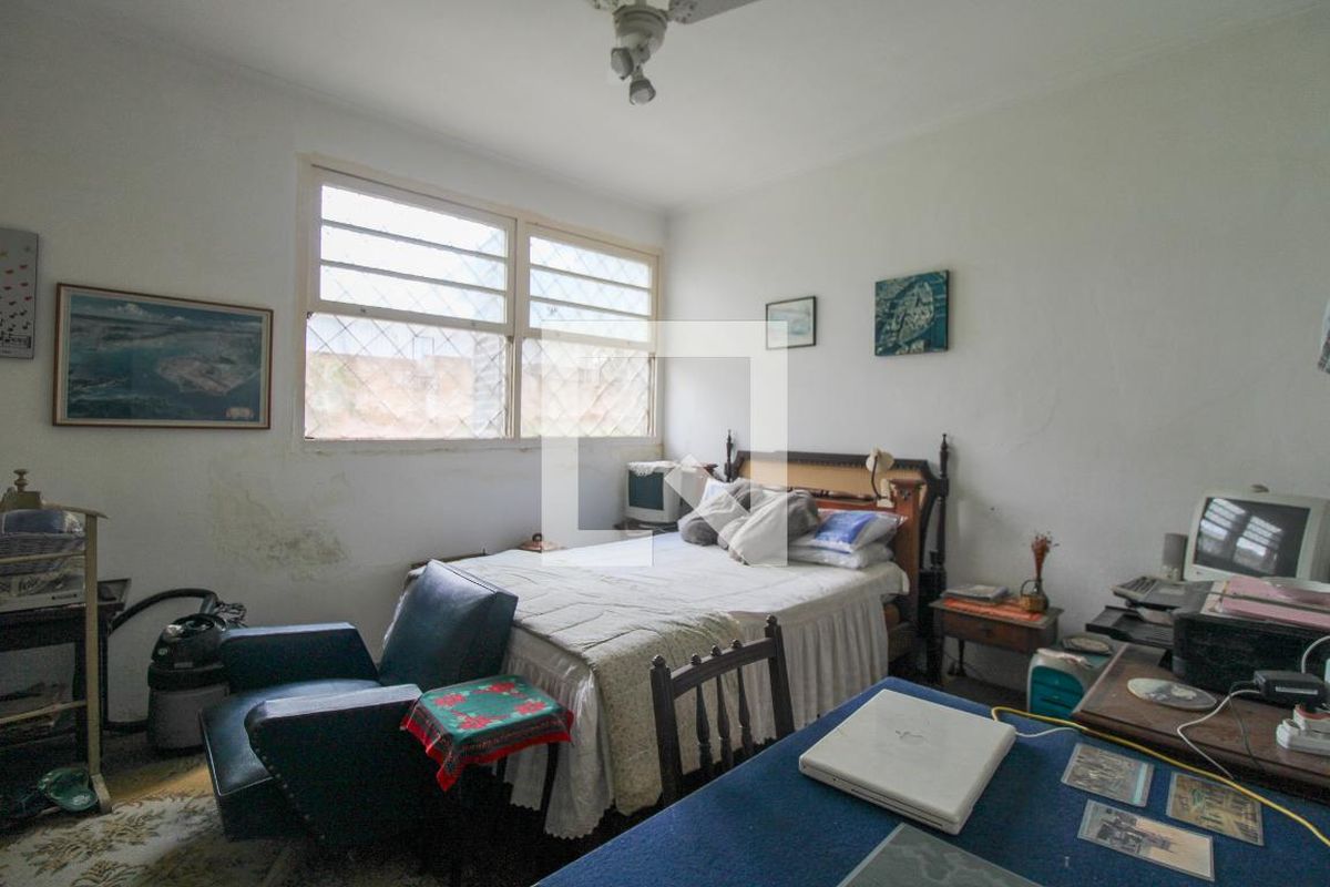 Casa à Venda - Guanabara, 4 Quartos,  820 m2 em , Campinas - sp | SoloBR