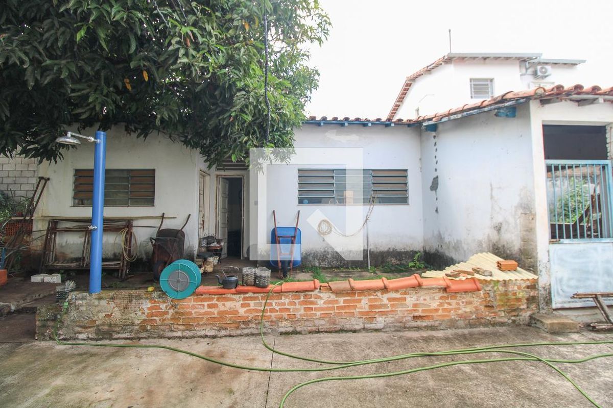 Casa à Venda - Guanabara, 4 Quartos,  820 m2 em , Campinas - sp | SoloBR