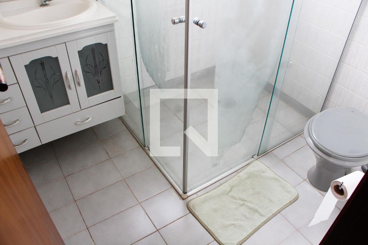 Casa à Venda - Jardim Santana, 5 Quartos,  200 m2 em , Campinas - sp | SoloBR