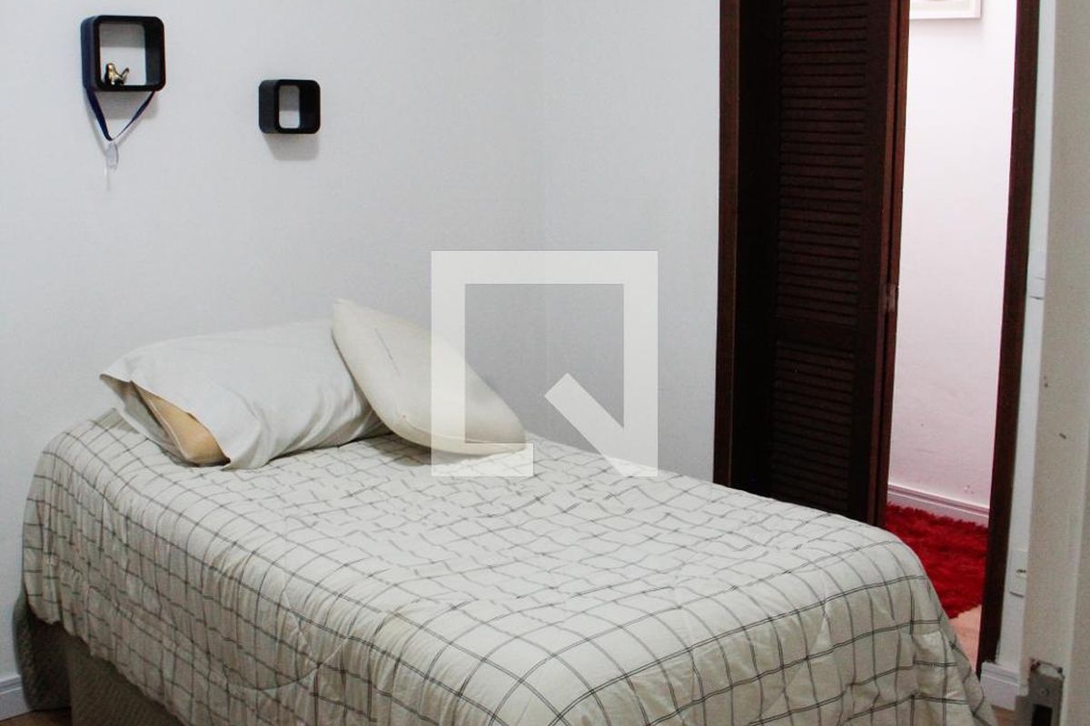 Casa à Venda - Jardim Santana, 5 Quartos,  200 m2 em , Campinas - sp | SoloBR