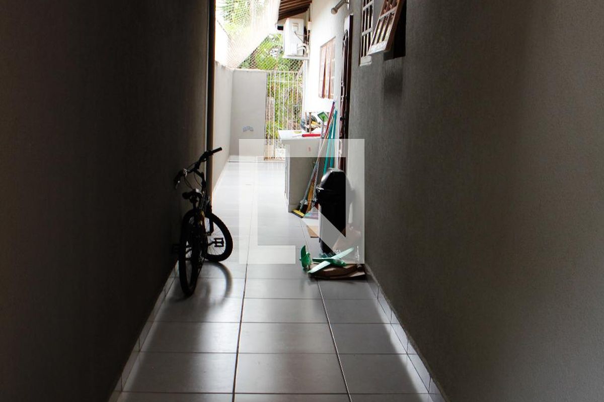 Casa à Venda - Jardim Santana, 5 Quartos,  200 m2 em , Campinas - sp | SoloBR