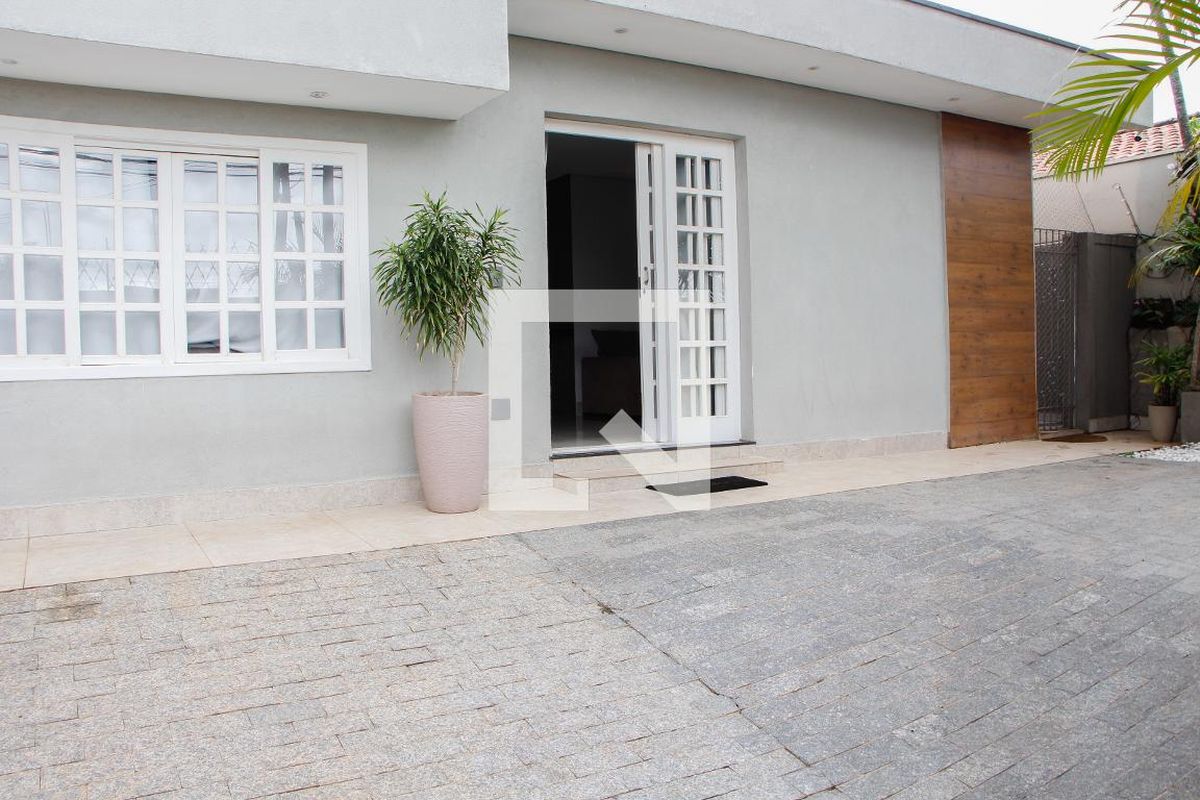 Casa à Venda - Jardim Santana, 5 Quartos,  200 m2 em , Campinas - sp | SoloBR