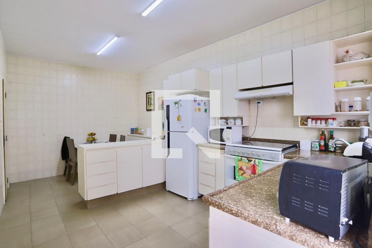 Casa, 3 quartos, 200 m² - Foto 56