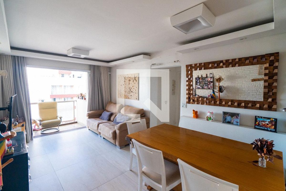 Apartamento, 2 quartos, 74 m² - Foto 2