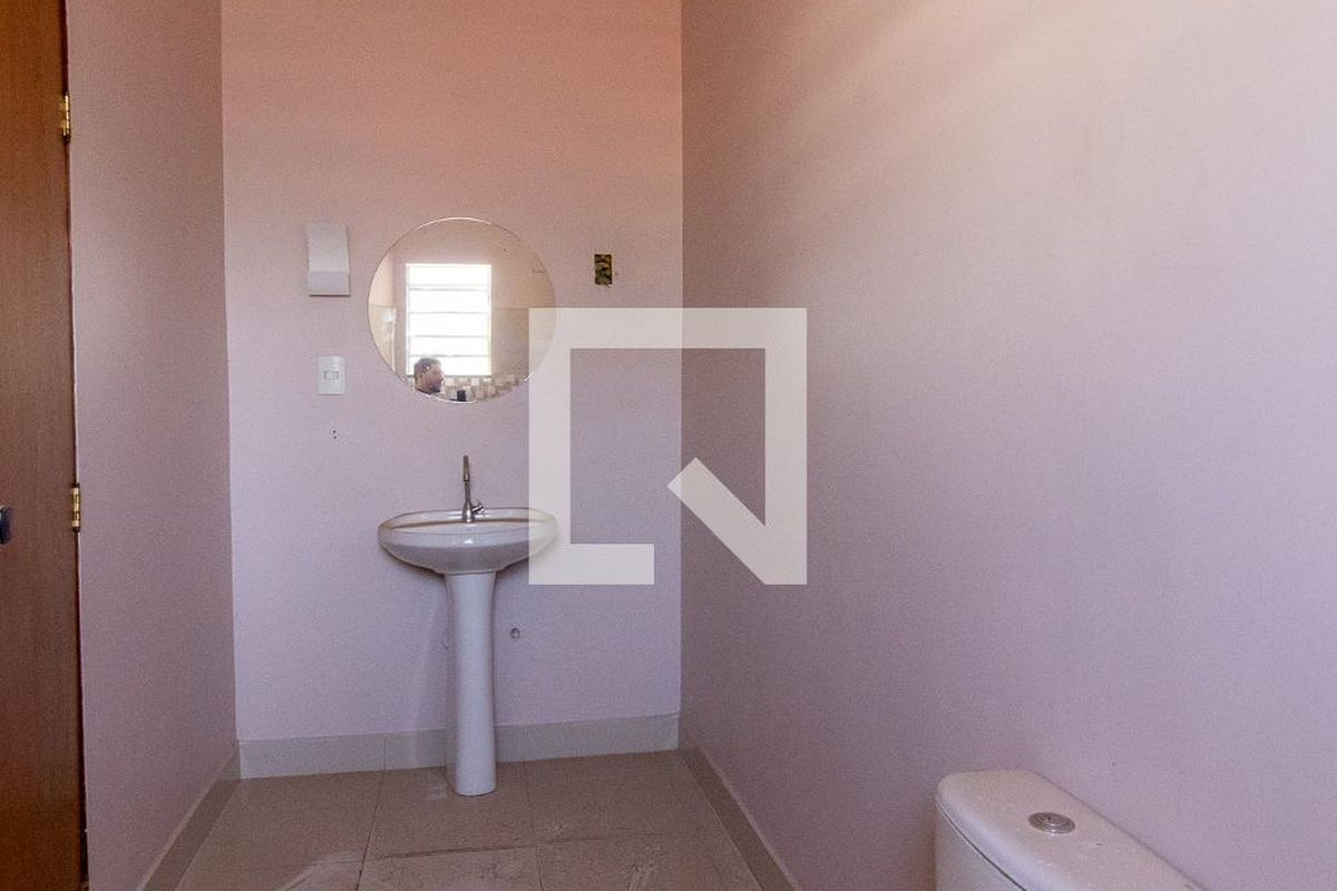 Casa à Venda - Barão Geraldo - Centro, 4 Quartos,  180 m2 em , Campinas - sp | SoloBR