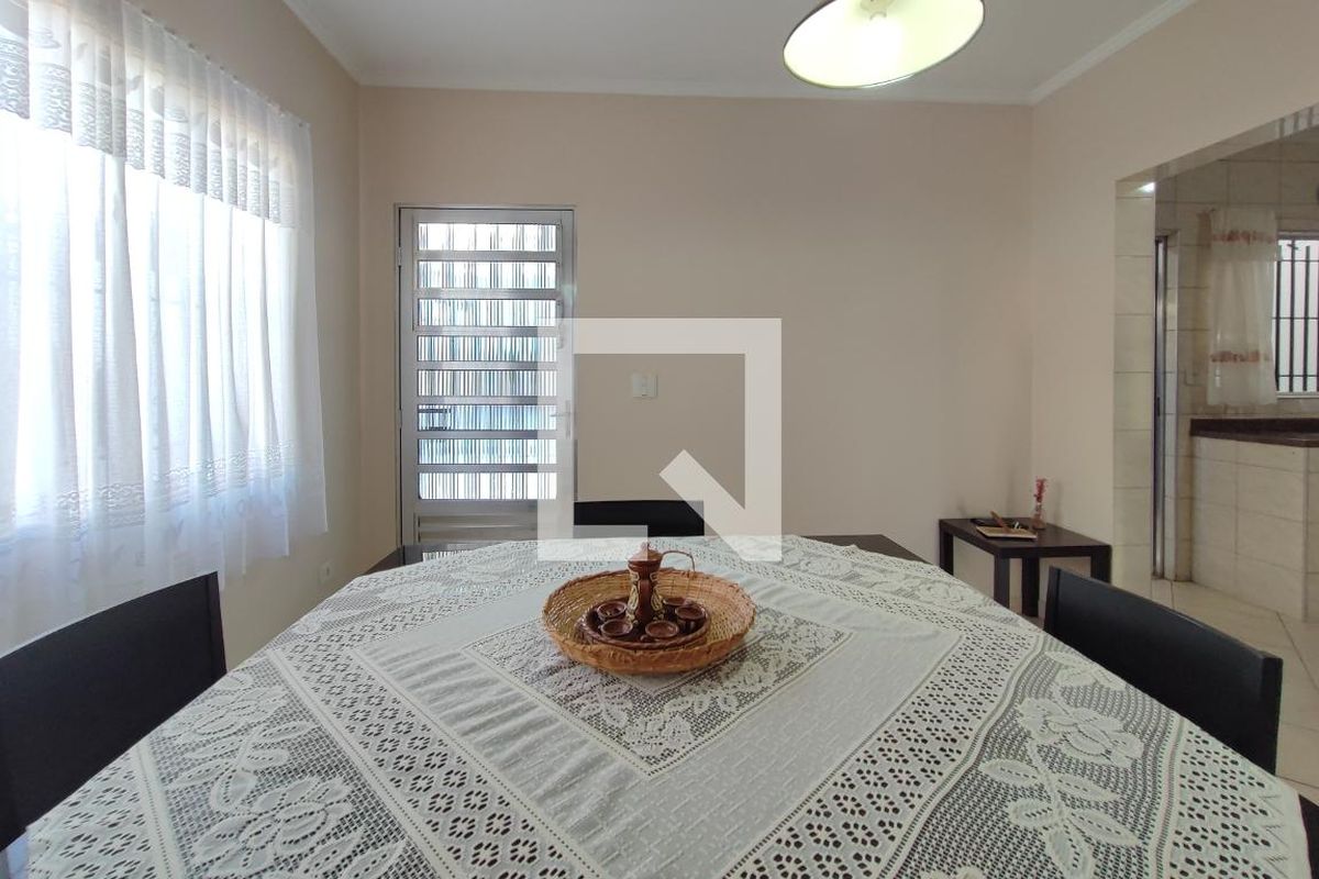 Casa à Venda - Parque Prado, 2 Quartos,  260 m2 em , Campinas - sp | SoloBR