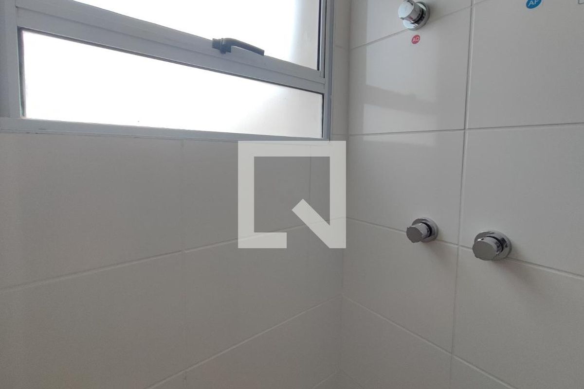 Apartamento à Venda - Parque Prado, 2 Quartos,  70 m2 em , Campinas - sp | SoloBR