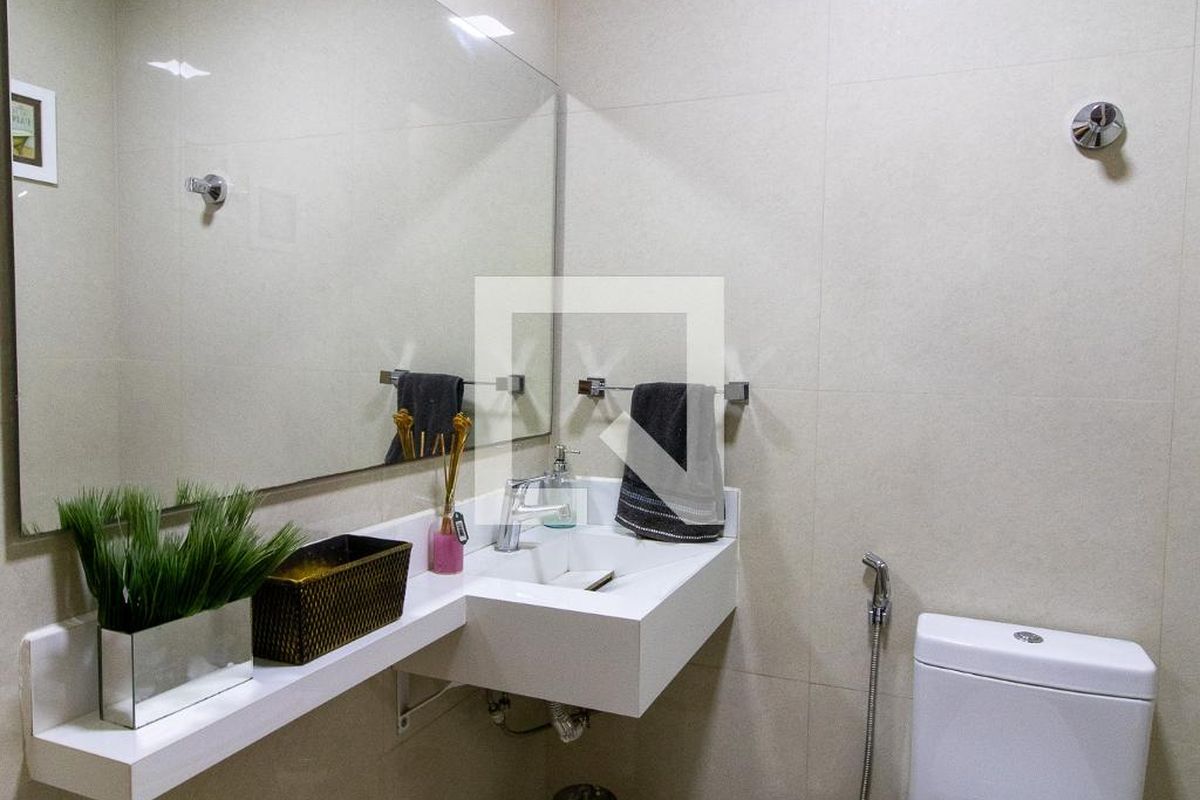 Casa à Venda - Cambuí, 5 Quartos,  304 m2 em , Campinas - sp | SoloBR