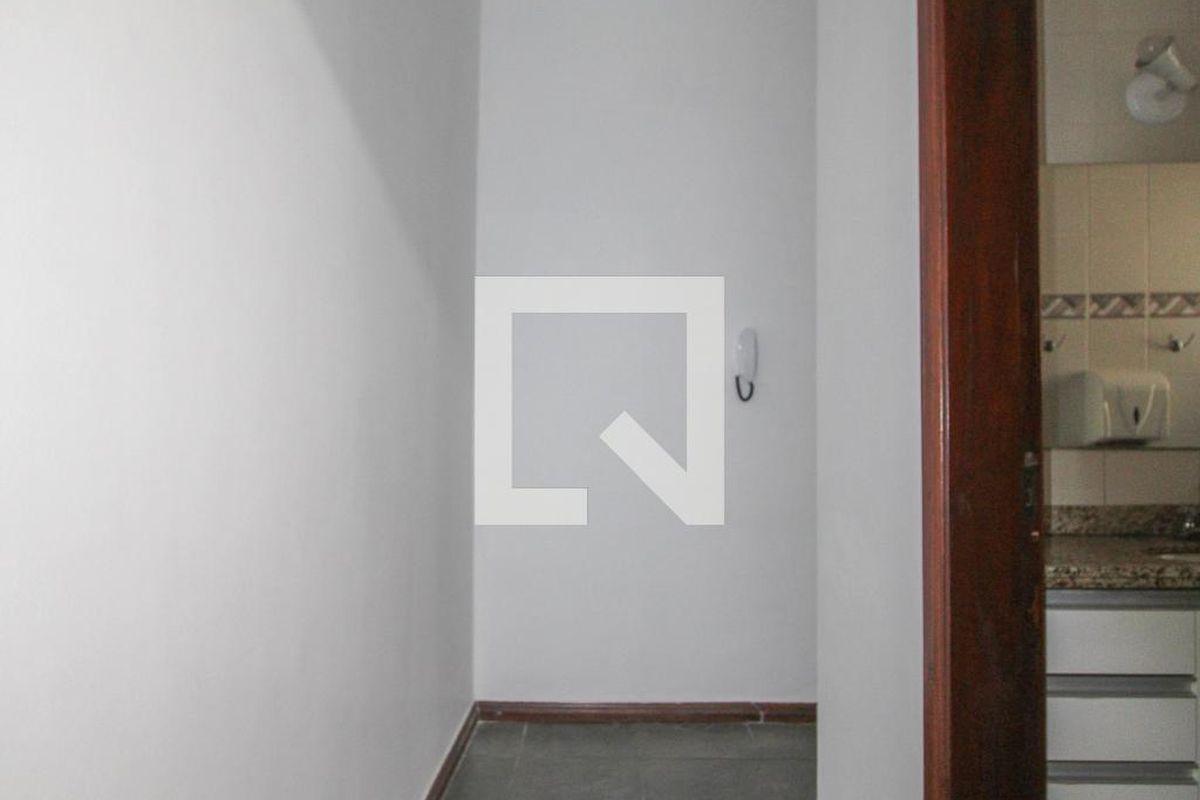 Casa à Venda - Jardim Planalto, 2 Quartos,  330 m2 em , Campinas - sp | SoloBR