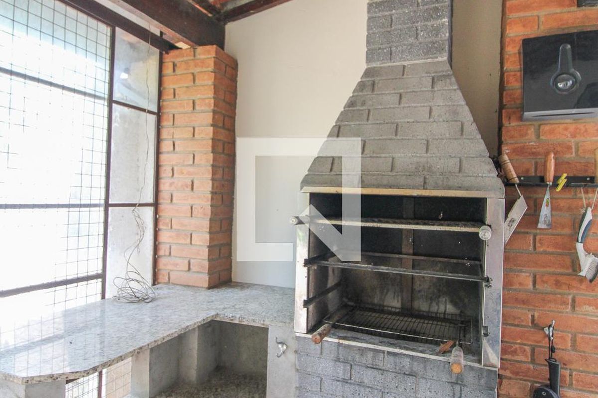Casa à Venda - Jardim Planalto, 2 Quartos,  330 m2 em , Campinas - sp | SoloBR