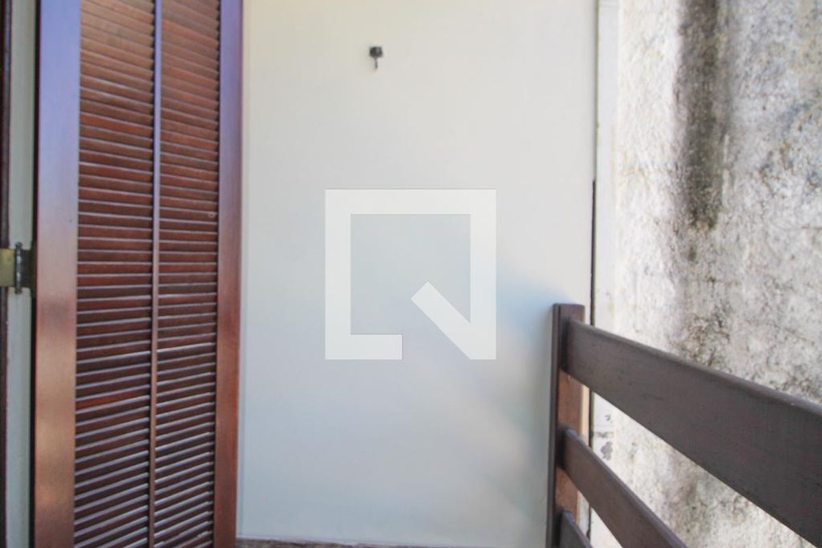 Casa à Venda - Jardim Planalto, 2 Quartos,  330 m2 em , Campinas - sp | SoloBR