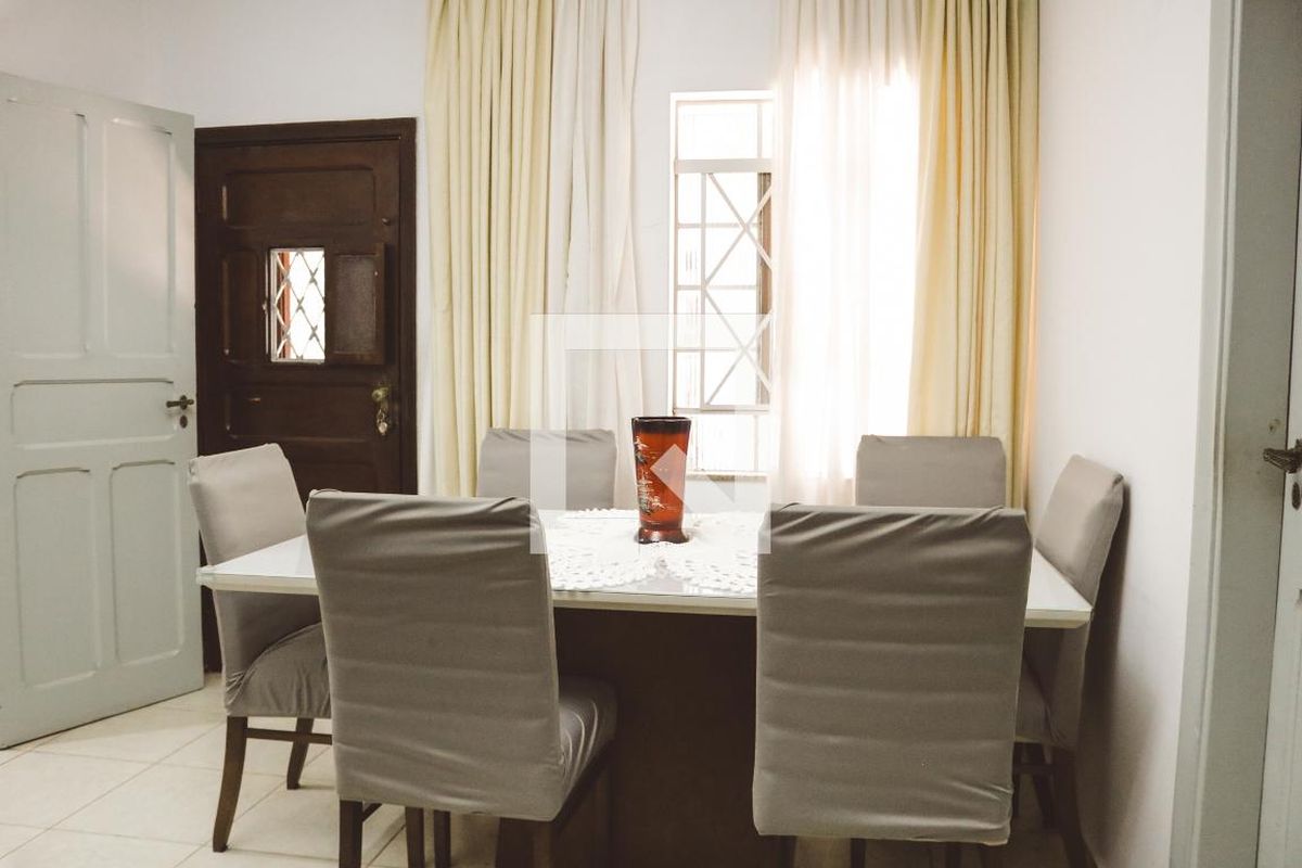 Casa, 3 quartos, 220 m² - Foto 4